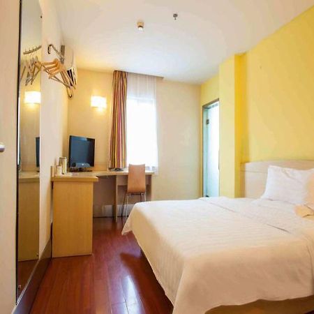 7 Days Inn Haikou Nansha Road City Plaza Haikou (Hainan) Exterior foto